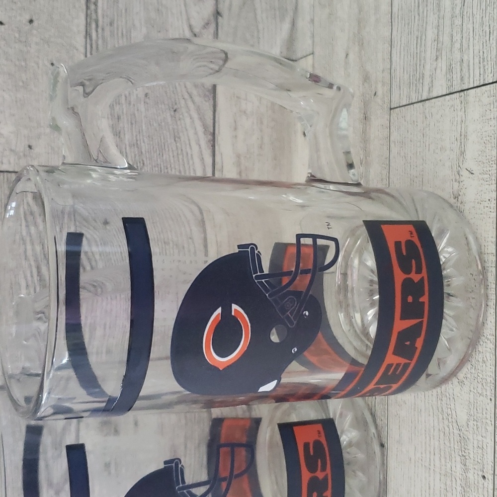 Set of 2 Vintage Chicago Bears NFL Mugs - Picture 2 of 2